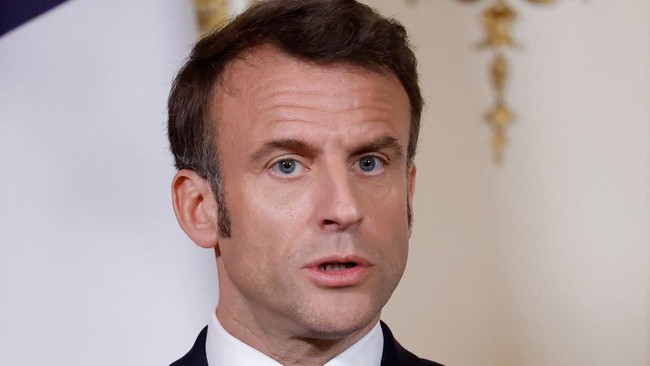 Presiden Prancis Emmanuel Macron memperingatkan Amerika Serikat bahwa perdamaian di Eropa dengan Rusia tidak boleh mengorbankan "penyerahan" Ukraina.