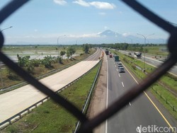 Catat! Ada Contraflow di Tol Cisumdawu 25-26 September 2023