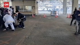 VIDEO: Detik-detik Bom Asap Meledak saat PM Jepang Hendak Pidato