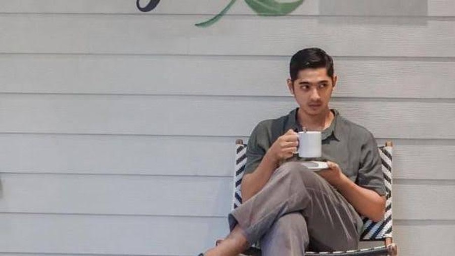 Arya Saloka ‘Ikatan Cinta’, Hobi Makan Nasi Gudeg hingga Bakso