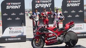 Obrolan Rins ke Bagnaia Usai Sprint Race: Saya Nyaris Buat Anda Out
