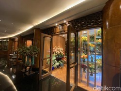 Berbuka dengan Sorbet Rujak di Blue Terrace, Resto Sehat Bak Taman Bunga