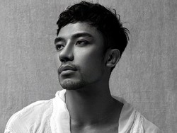 Siap-siap Glam Hunt 2023, 8 Potret Sepak Terjang Bubah Alfian Jadi MUA