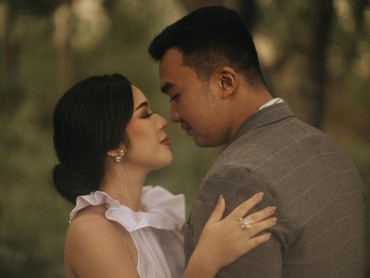 Selamat! Fay Nabila Resmi Dinikahi Rama