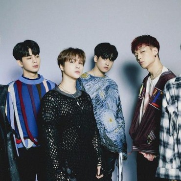 Jelang Comeback, iKON Rilis Light Stick Versi Baru