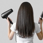 Tampil Slay Saat Lebaran, Intip Tips Blow Dry Sesuai Jenis Rambut Mulai dari Lurus Sampai Keriting