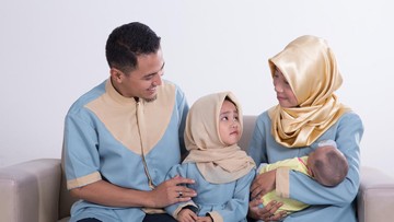 CARA MENANGGAPI KRITIKAN USAI MELAHIRKAN SAAT LEBARAN