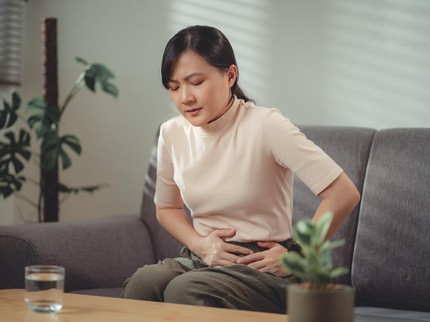 9 Penyebab Sakit Perut Seperti Haid dan Cara Mengatasinya