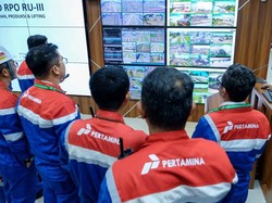 Jelang Lebaran, Komisaris-Direksi Pertamina Cek Operasional Kilang Plaju