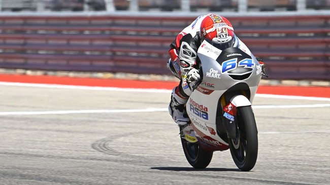 Pembalap Indonesia, Mario Aji bakal berlaga di kelas Moto2 pada musim 2024 mendatang bersama Honda Team Asia.