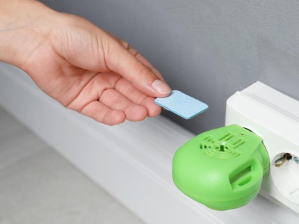Dampak Obat Nyamuk Elektrik untuk Anak & Tips Aman Menggunakannya