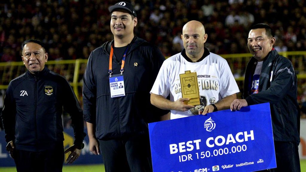 Profil Bernardo Tavares: Pelatih Baru Persebaya, Alumni PSM