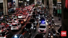 Macet Jakarta Buang Waktu 117 Jam dan 270 Kg Emisi Karbon Selama 2023