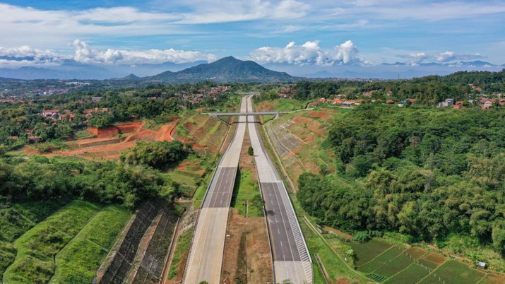 Pemerintah akan memfungsionalkan Jalan Tol Cileunyi-Sumedang-Dawuan (Cisumdawu) untuk mendukung arus mudik Lebaran tahun 2023. (Dok. Kementerian PUPR)
