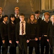 Benarkah Seragam Hogwarts Terinspirasi dari Jubah Mahasiswa di Portugal?