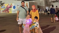 <p>Kita doakan semoga keluarga Ryana Dea sehat-sehat selalu ya, Bunda. (Foto: Instagram @ryana_dea)</p>