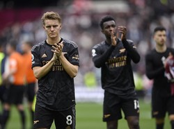 Kiper Legendaris Arsenal Akui Odegaard dkk Kekurangan Pengalaman