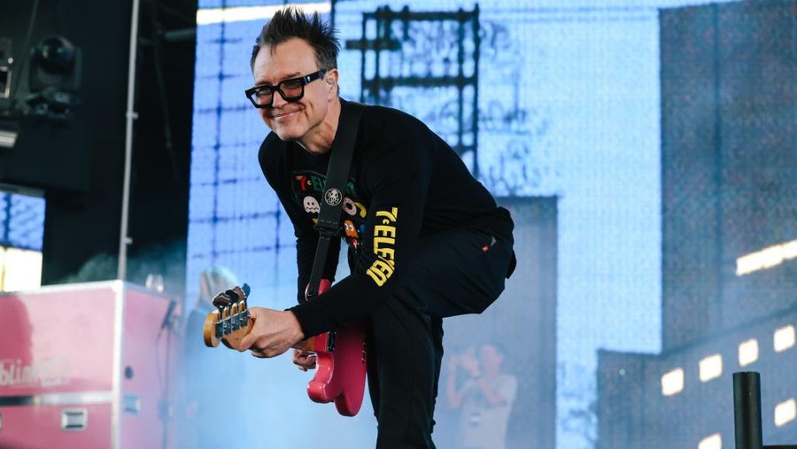 Blink 182 tampil dengan personel lengkap di Coachella 2023.