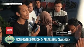 VIDEO: Aksi Protes Pemudik di Pelabuhan Merak dan Ciwandan
