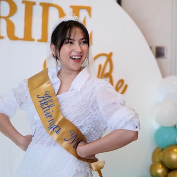 <p>Putra pengacara Otto Hasibuan itu telah melamar Jessica Mila pada 20 Agustus 2022. Pasangan ini akan segera melangkah ke pelaminan, Bunda. (Foto: Instagram @jscmila)</p>
