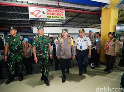 Kapolri Minta Pemudik Jangan Paksakan Diri Jika Lelah