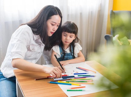7 Cara Belajar Mewarnai untuk Anak, Usia Memulai dan Manfaatnya