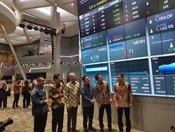 3 Emiten Baru Resmi Melantai di Bursa Saham, Ada Milik Boy Thohir