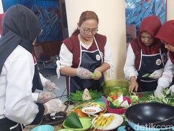 Kisah Sukses Syifa, Hasilkan Cuan dari Hobi Masak di Bandung