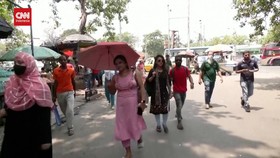 VIDEO: 11 Orang Tewas Akibat Suhu Panas Di India