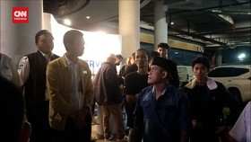 VIDEO: Tiba Lebih Awal Di Pelabuhan, Pemudik Tak Diijinkan Masuk Ferry