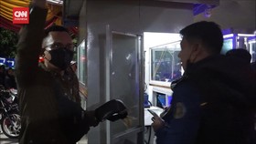 VIDEO: Ditolak Masuk Pelabuhan Ciwandan, Pemudik Motor Protes