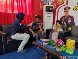 Posko Mudik Kudus Layani Cek Kesehatan Drive Thru, Dapat Obat-Vitamin Gratis!