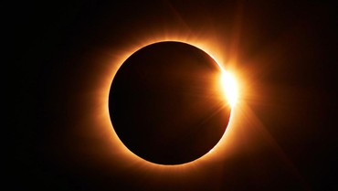 Bacaan, Niat, dan Tata Cara Sholat Gerhana Matahari 2023