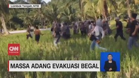 VIDEO: Massa Adang Evakuasi Begal