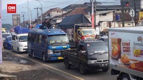 VIDEO: Kawasan Nagreg Macet, Dipadati Kendaraan Pemudik