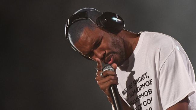 Frank Ocean tidak akan menjadi headliner untuk pekan kedua Coachella. Slotnya akan diisi Blink-182.