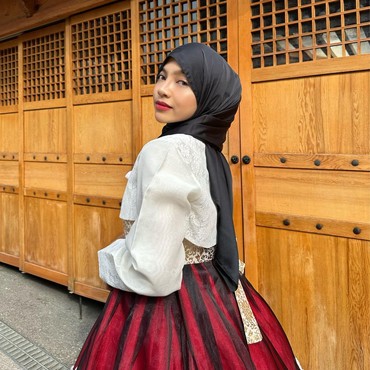 Dulu Dilaporkan, Oklin Fia Kini Pamer Ikut Pengajian Bareng Umi Pipik