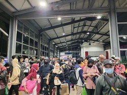 Pemudik Kaget KA Lokal Merak Cuma Sampai Cilegon: Lah Baru Tahu