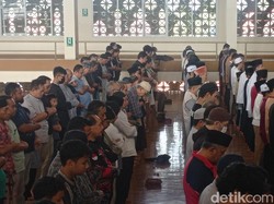 Jadwal Sholat Bandung dan Sekitarnya, Senin 16 September 2024