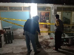 Kakek di Lamongan Tewas Ditusuk Pria Tak Dikenal Saat Tarawih