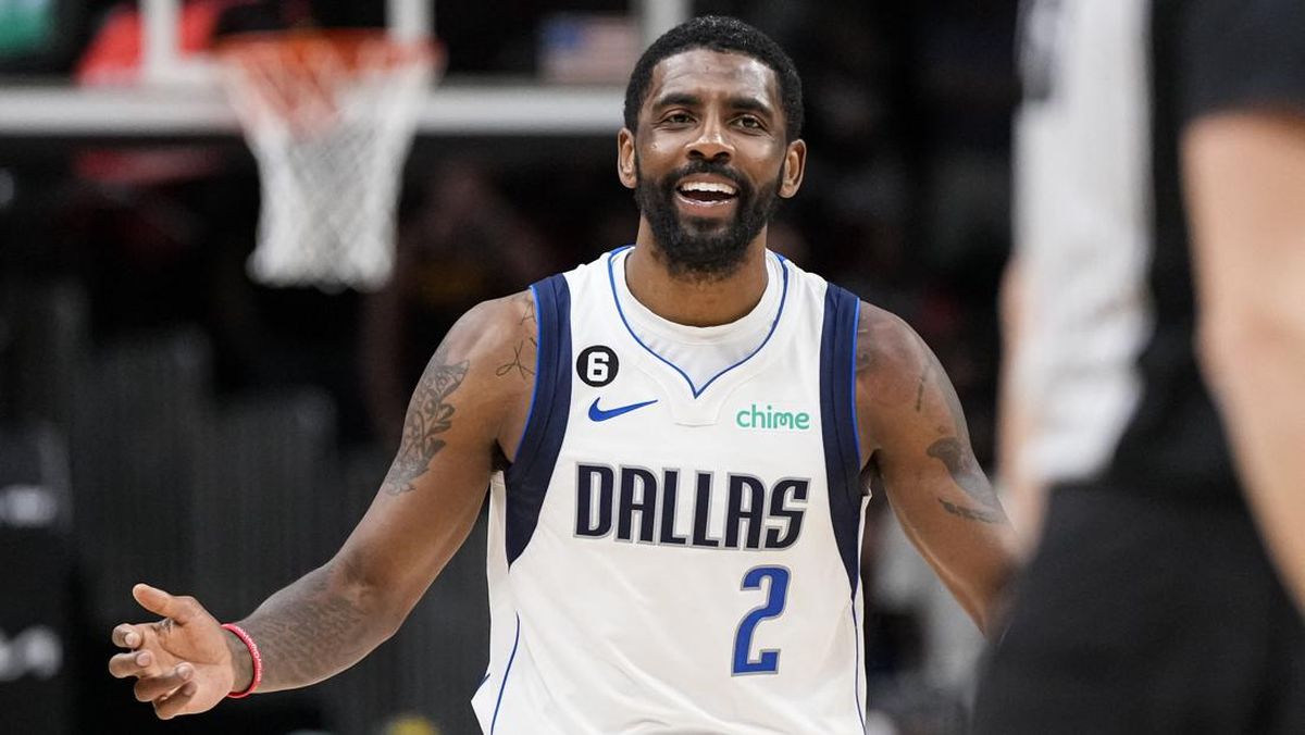 Kyrie Irving, Mualaf di NBA, dan Teguh Puasa Ramadan