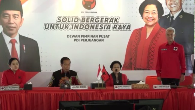 Ganjar menyebut Puan pernah menjadi Panglima Tempur di Jateng memenangkan dirinya menjadi gubernur.