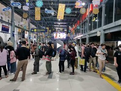 Video: Okupansi 100%, 42.200 Penumpang Berangkat Dari Stasiun Senen
