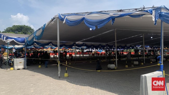 Mulai sore ini tepat pukul 16.00 WIB layanan penyeberangan menuju Lampung kembali dilayani dari Pelabuhan Merak.