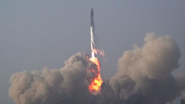 Setelah meledak dalam uji terbang perdananya, roket raksasa SpaceX Starship akan diluncurkan lagi sekitar enam hingga delapan pekan ke depan.