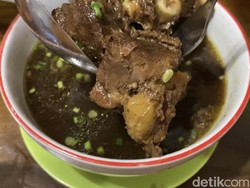 Mantap! Rawon Jadi Kuliner Sup Terenak di Dunia