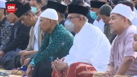 VIDEO: Haedar Nashir Dan Jemaah Muhammadiyah Salad Id Di Kampus UMY