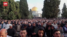VIDEO: Momen Khusuk Salat Id di Masjid Al Aqsa