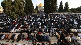 Tradisi Perayaan Unik Idulfitri di Palestina