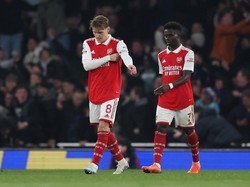 Imbang Lawan Soton, Arsenal Kini Wajib Kalahkan Man City